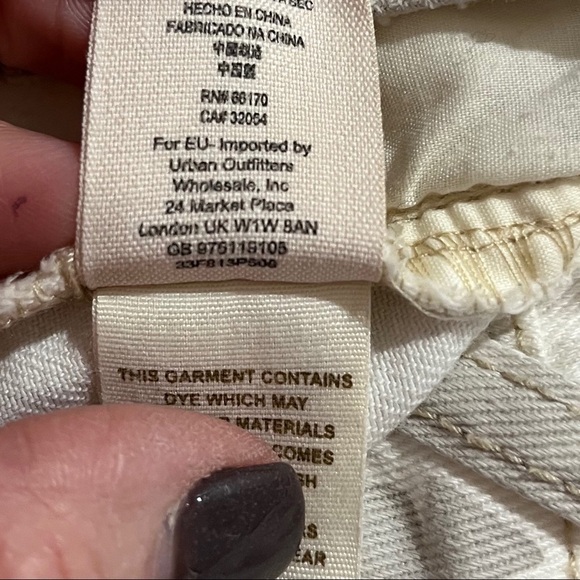 Free People Icing Washed Cut Off Shorts Gray Pink Size 28 Hi Low Hem - Picture 7 of 8